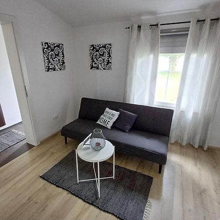 Apartman Slivnica Pri Mariboru Slivnica pri Mariboru Exterior foto